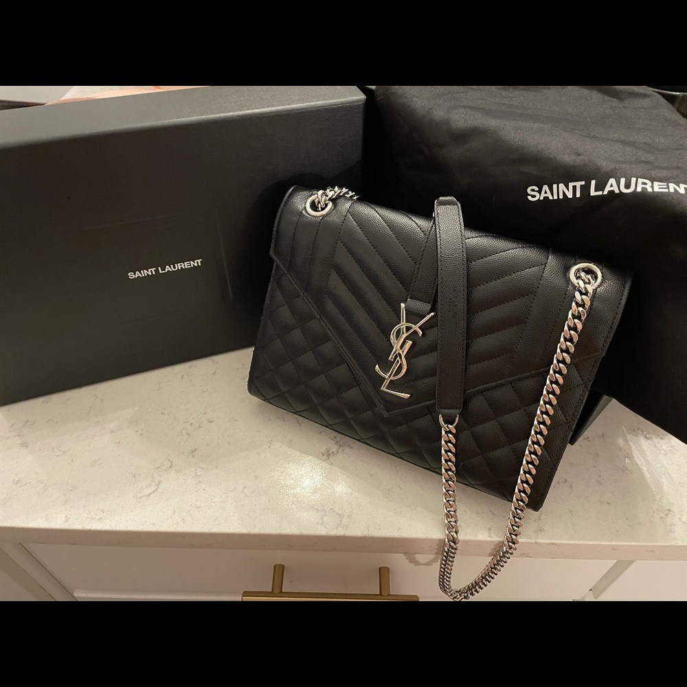 YSL ENVELOPE BAG IN MIX MATELASSÉ GRAIN DE POUDRE